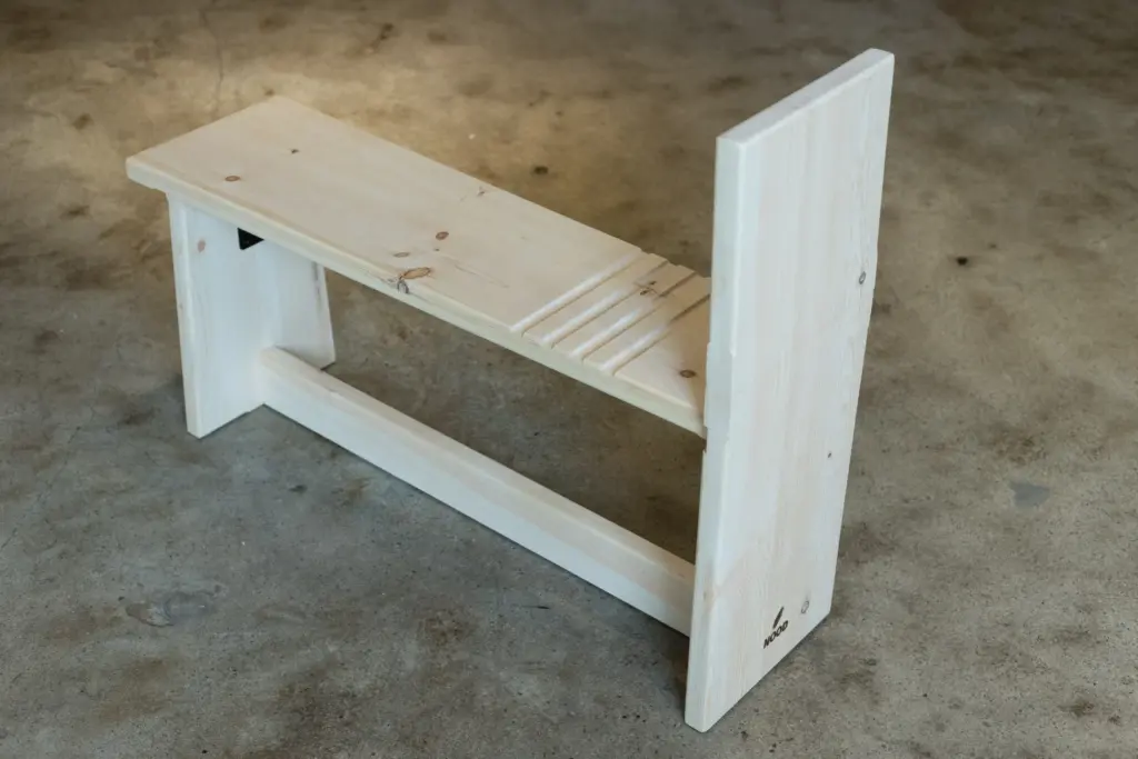 Standard drawing bench